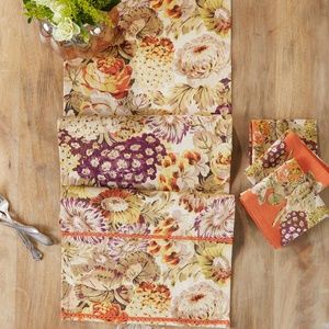 April Cornell Table Runner Autumn Gathering NWT
